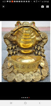 Load image into Gallery viewer, Chinese Feng Shui Lucky Wealth Money Toad Gourd Brass Copper Statue Home/Office Decor Sculpture Craft Living Room TV Cabinet Fortune Ornament Housewarming Gift