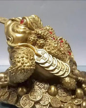 Load image into Gallery viewer, Chinese Feng Shui Lucky Wealth Money Toad Gourd Brass Copper Statue Home/Office Decor Sculpture Craft Living Room TV Cabinet Fortune Ornament Housewarming Gift