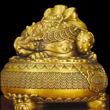 Load image into Gallery viewer, Chinese Feng Shui Lucky Wealth Money Toad Gourd Brass Copper Statue Home/Office Decor Sculpture Craft Living Room TV Cabinet Fortune Ornament Housewarming Gift