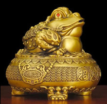 Load image into Gallery viewer, Chinese Feng Shui Lucky Wealth Money Toad Gourd Brass Copper Statue Home/Office Decor Sculpture Craft Living Room TV Cabinet Fortune Ornament Housewarming Gift