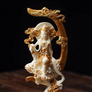 Chinese Feng Shui Good Fortune Wealth Blessing Guanyin/GuanGong Statue Home/Office Decor Sculpture Craft Living Room TV Cabinet Fortune Ornament Housewarming Gift