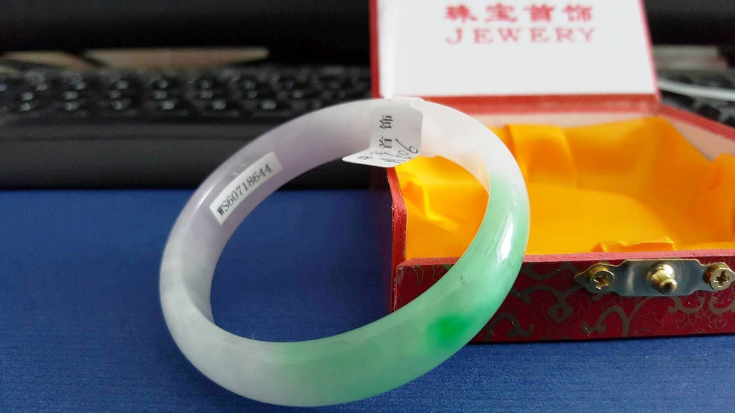 10% OFF- 54/55/56 mm Certified Natural Jadeite Emerald Jade Bangle《Grade A》A606