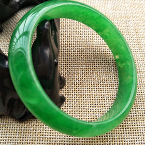 10% OFF- 55/56/57 mm Certified Natural Jadeite Emerald Jade Bangle《Grade A》M528