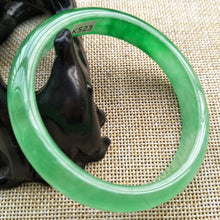 Load image into Gallery viewer, 10% OFF- 56/57/58 mm Certified Natural Jadeite Emerald Jade Bangle《Grade A》K523