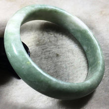 Load image into Gallery viewer, 10% OFF- 59/60/61 mm Certified Natural Jadeite Emerald Jade Bracelet Bangle《Grade A》2501