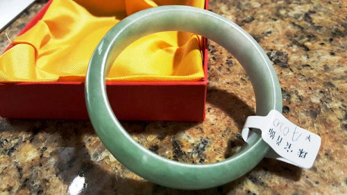 10% OFF- 54/55/56 mm Certified Natural Jadeite Emerald Jade Bangle《Grade A》A020