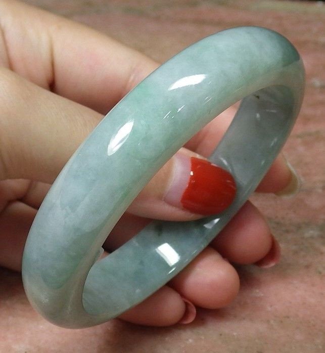 10% OFF- 57/58/59 mm Certified Natural Jadeite Emerald A*Jade Handcarved Bangle 4377