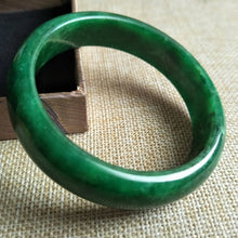 Load image into Gallery viewer, 10% OFF- 57/58/59 mm Certified Natural Jadeite Emerald A Jade HandCarved Bangle W109