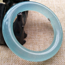 Load image into Gallery viewer, 10% OFF- 59/60/61 mm Certified Natural Jadeite Emerald A*Jade Handcarved Bangle Z937