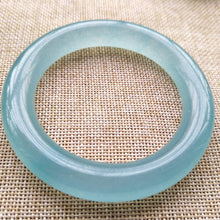 Load image into Gallery viewer, 10% OFF- 59/60/61 mm Certified Natural Jadeite Emerald A*Jade Handcarved Bangle Z937