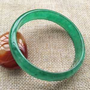 10% OFF- 54/55/56mm Certified Natural Jadeite Emerald A*Jade HandCarved Bangle Z901