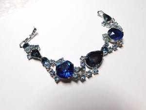 7 in/ 177.8 mm-Certified Natural Three Tone Blue Prong Set Rhinestone Bracelet Silver Tone Metal Vintage