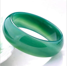 Load image into Gallery viewer, 10% OFF- 65mm Certified Natural Green Emerald A*Jade HandCarved Bangle A1942