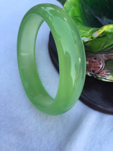 Load image into Gallery viewer, 10% OFF- 54-65mm Certified Natural Green Nephrite Emerald A*Jade Carved Bangle