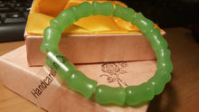 Load image into Gallery viewer, 56-62 mm Certified Natural Jadeite Emerald A Jade HandCarved Bracelet A2018