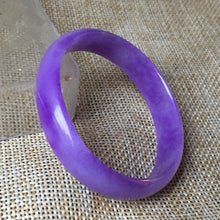 Load image into Gallery viewer, 10% OFF- 49/50/51mm Certified Natural Jadeite Emerald A*Jade Handcarved Bangle A053