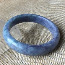 Load image into Gallery viewer, 10% OFF- 57/58/59mm Certified Natural Jadeite Emerald A*Jade Handcarved Bangle A036