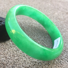 Load image into Gallery viewer, 10% OFF- 55/56/57mm Certified Natural Jadeite Emerald A*Jade HandCarved Bangle HA2106