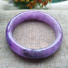 Load image into Gallery viewer, 10% OFF- 55/56/57mm Certified Natural Jadeite Emerald A*Jade HandCarved Bangle Z219