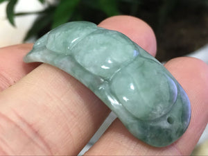 10% OFF- Certified Natural Jadeite Emerald A*Jade HandCarved Ruyi Bean Pendant X3700