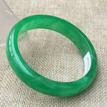 Load image into Gallery viewer, 10% OFF- 55/56/57mm Certified Natural Green Jadeite Emerald A*Jade HandCarved Bangle x2561