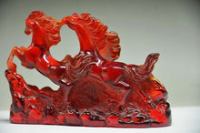 Load image into Gallery viewer, 5.43&#39;&#39;L- Chinese Natural Antique Exquisite GEOMANTIC AMBER Handcarved Sculpture Lucky HORSES Statue