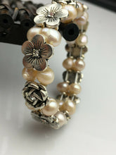 Load image into Gallery viewer, 10% OFF- 52-62mm Handmade Glamour Natural Freshwater Pearl Stretchy Bracelet Flower