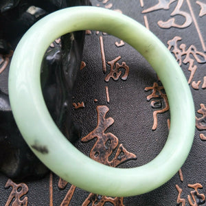 10% OFF- 55/56/57mm Certified Natural Emerald Xiu Jade A HandCarved Round Bracelet Bangle A0029